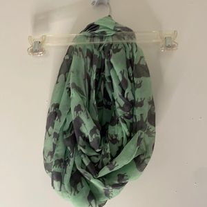 Elephant Circle Scarf